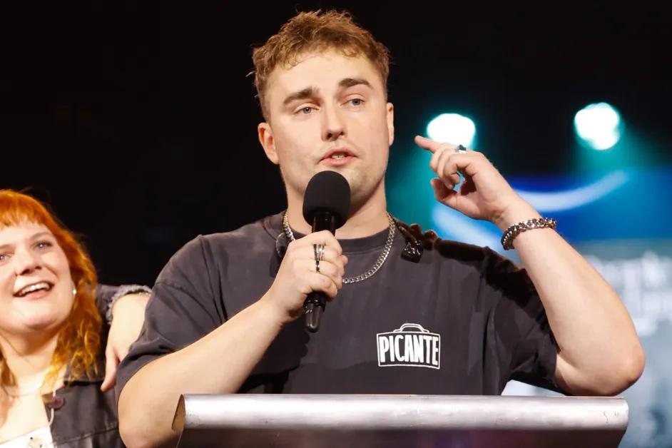 Sam Fender Mercury Awards 2025 wearing PICANTE